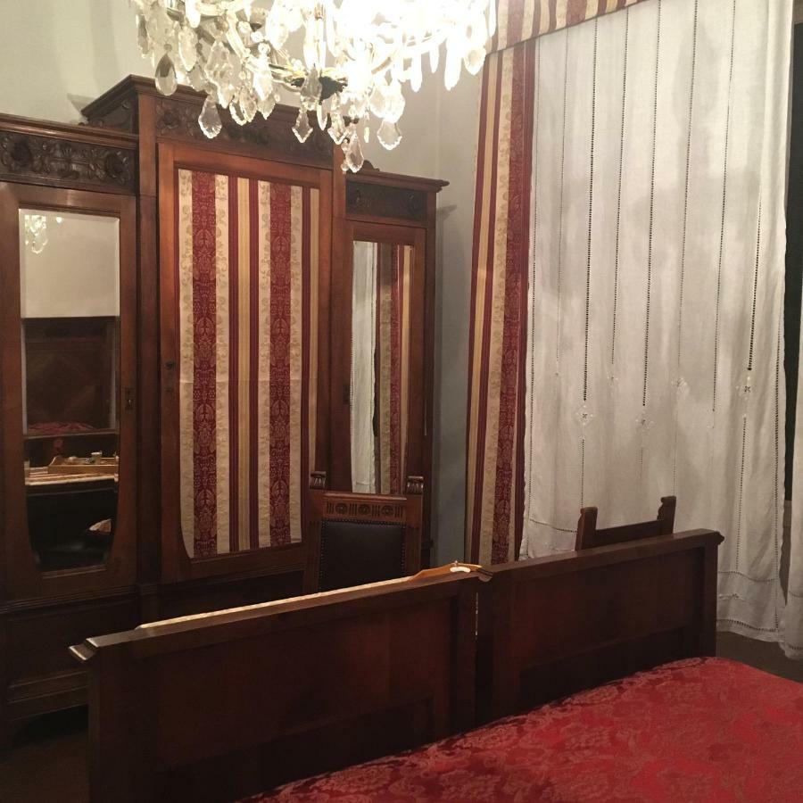 Scaletta D'Oro Bed & Breakfast โบโลญญา ภายนอก รูปภาพ