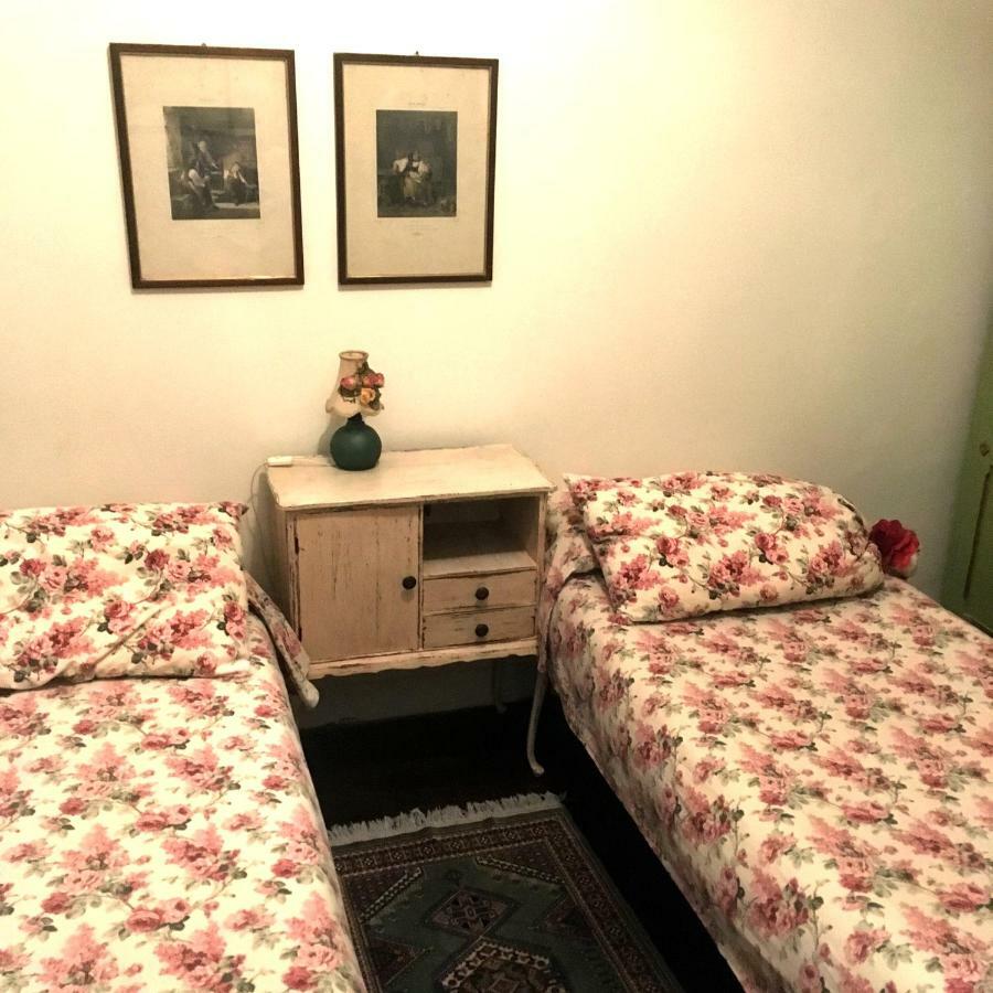 Scaletta D'Oro Bed & Breakfast โบโลญญา ภายนอก รูปภาพ